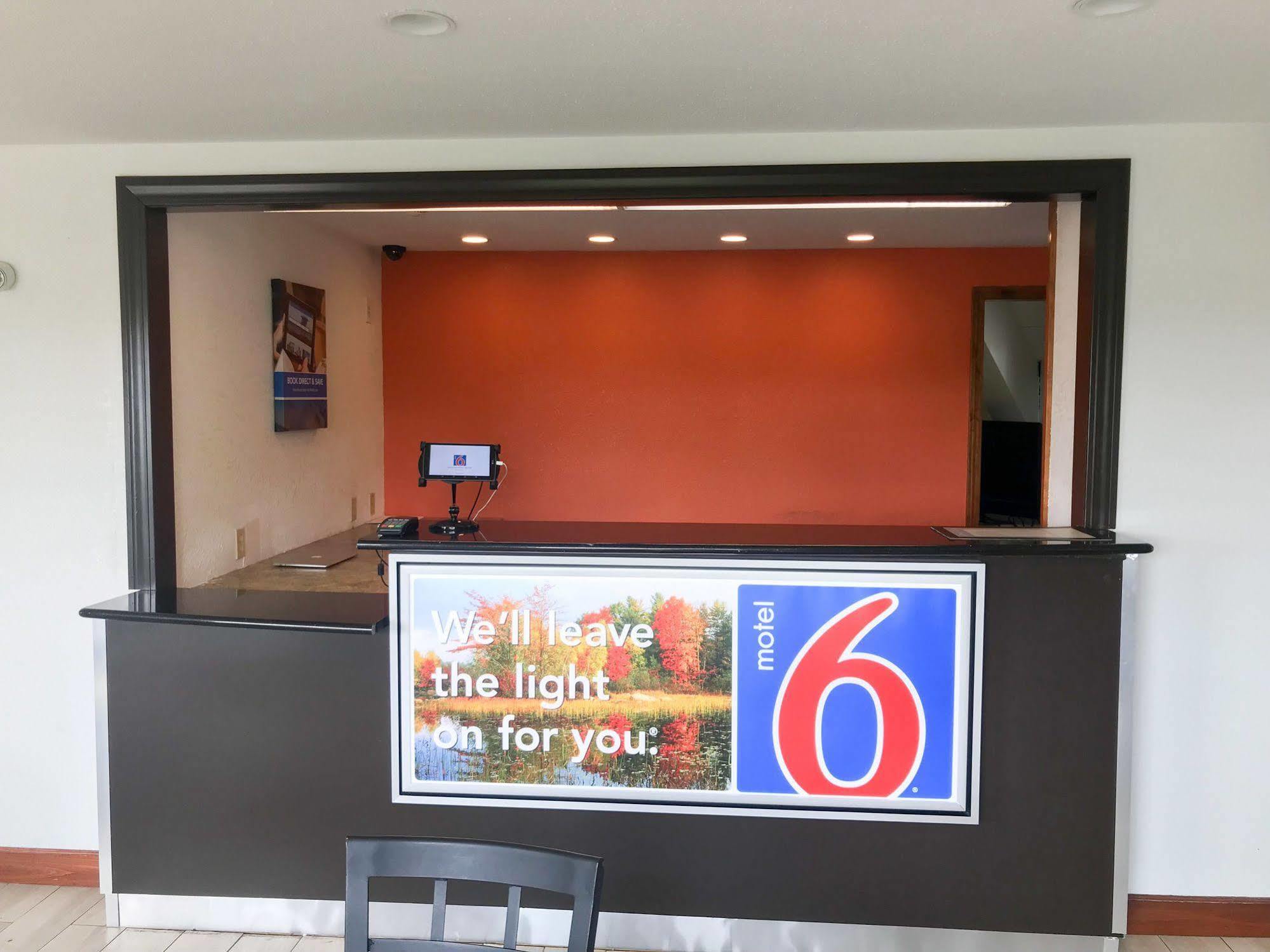 Motel 6-Holyoke, Ma เวสต์ฟิลด์ ภายนอก รูปภาพ