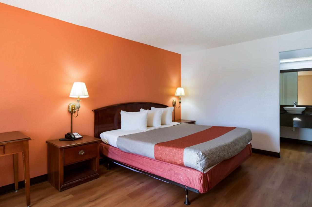 Motel 6-Holyoke, Ma เวสต์ฟิลด์ ภายนอก รูปภาพ